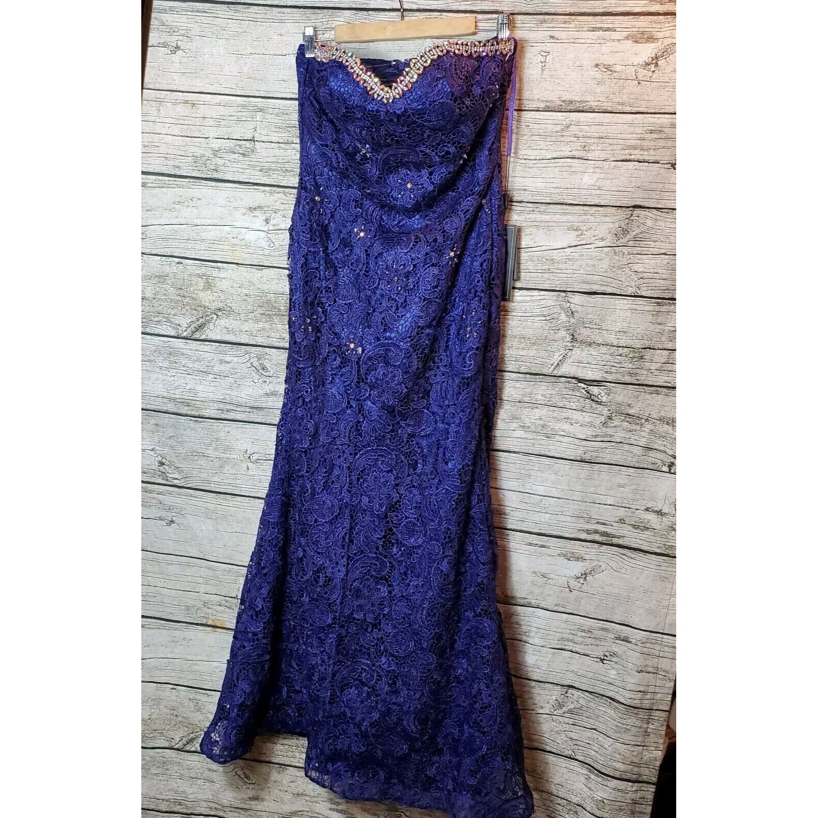 Coya Collection Purple Lace Evening Dress Size Medium